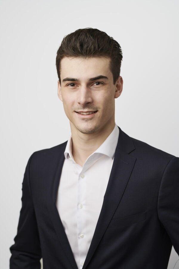 Team Advokatur | Notariat | Steuerberatung - Russi+Partner